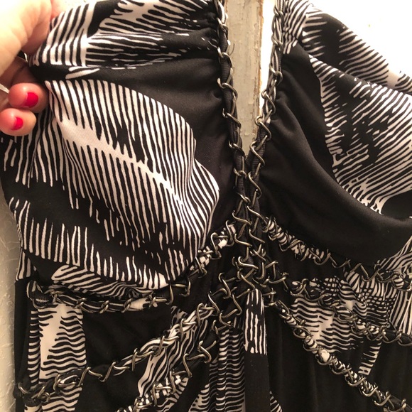 The perfect dress - Picture 2 of 2